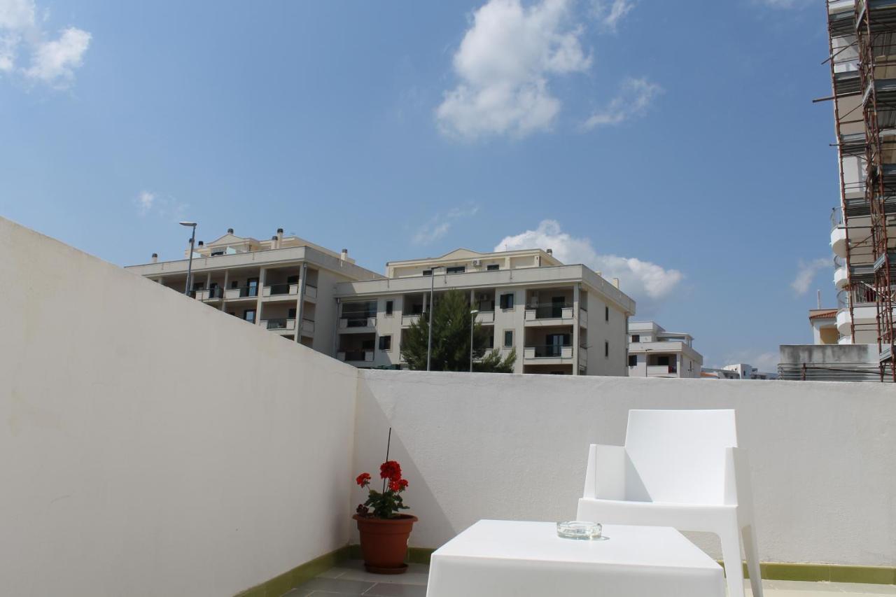 B&B Palazzo Manfredi Vieste, Fronte Mare Con Parcheggio Extérieur photo