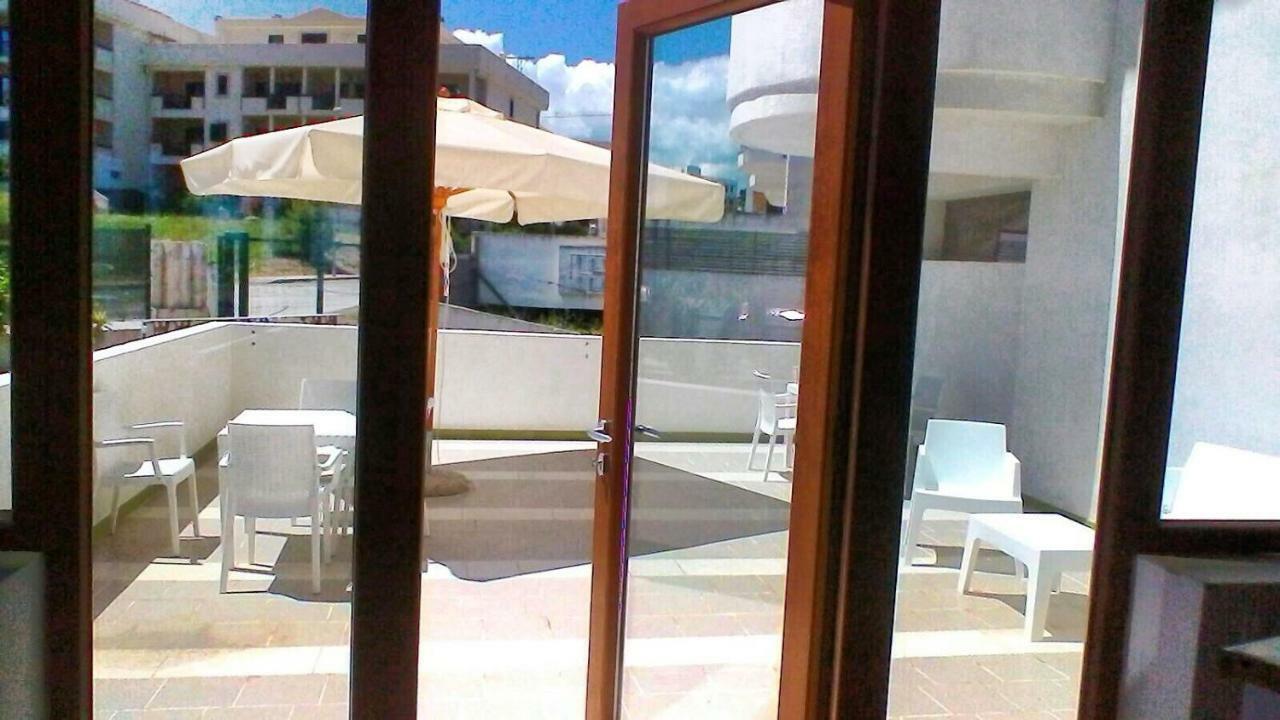 B&B Palazzo Manfredi Vieste, Fronte Mare Con Parcheggio Extérieur photo